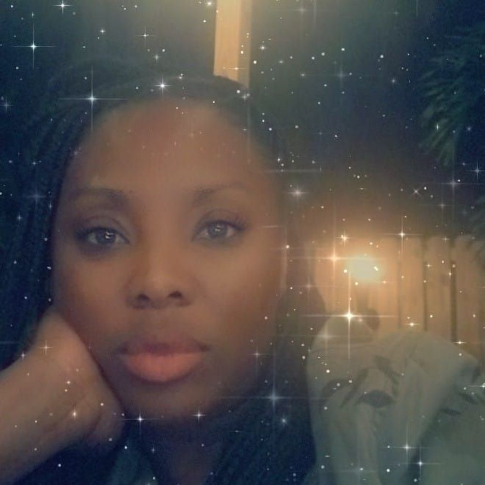 Meet your Posher, Kay